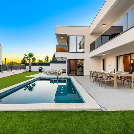 Ana Delux Dubrovnik * Slano